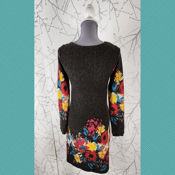 Coco & Tashi Brown Colorful Floral Printed Midi Sweater Dress - Picture 4 of 5